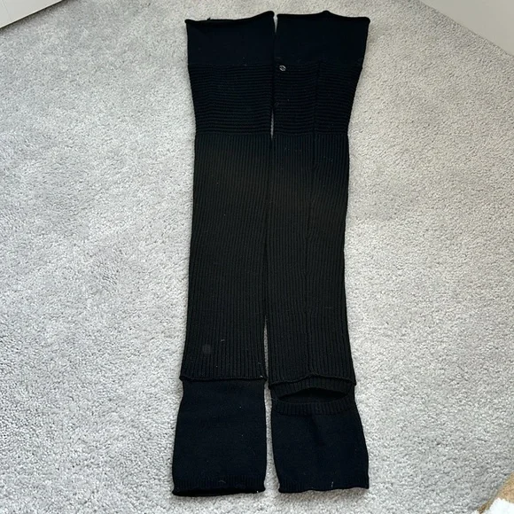 Lululemon Blissed Out Leg Warmers Black - Picture 7 of 10